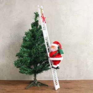 Moș Crăciun cățărător 03