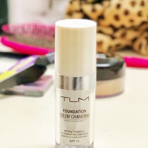 Magic Foundation – Fondul de ten cu auto-reglare a culorii 03