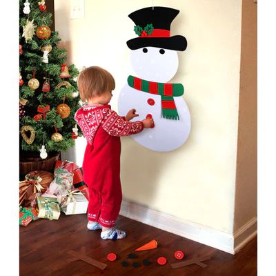 CHRISTMAS SNOWMAN – Om de zăpadă din fetru cu ornamente detașabile slider